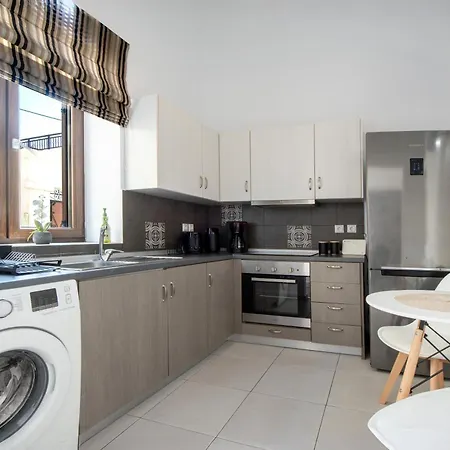 Amarantios Urban Nest Apartment Rhodes City